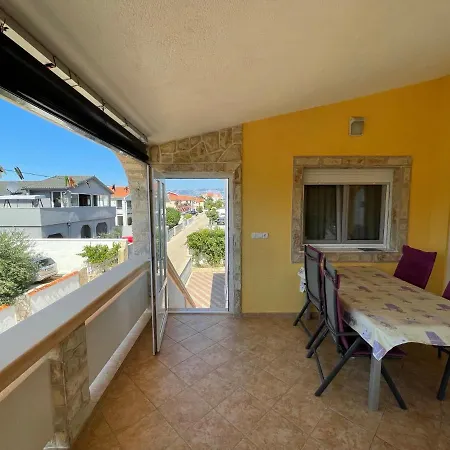 Apartman Apartements Delfin Vir