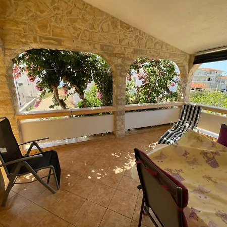 Lägenhet Apartements Delfin *