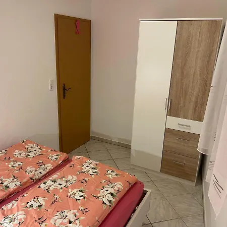 Apartements Delfin Вир