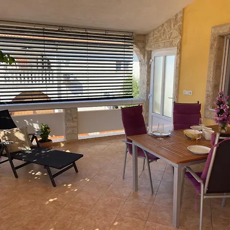 Apartements Delfin Vir
