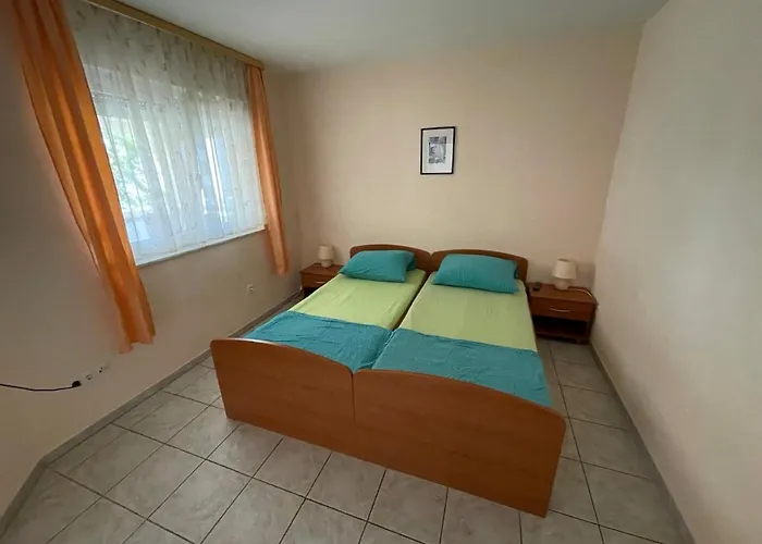 Apartements Delfin * Vir